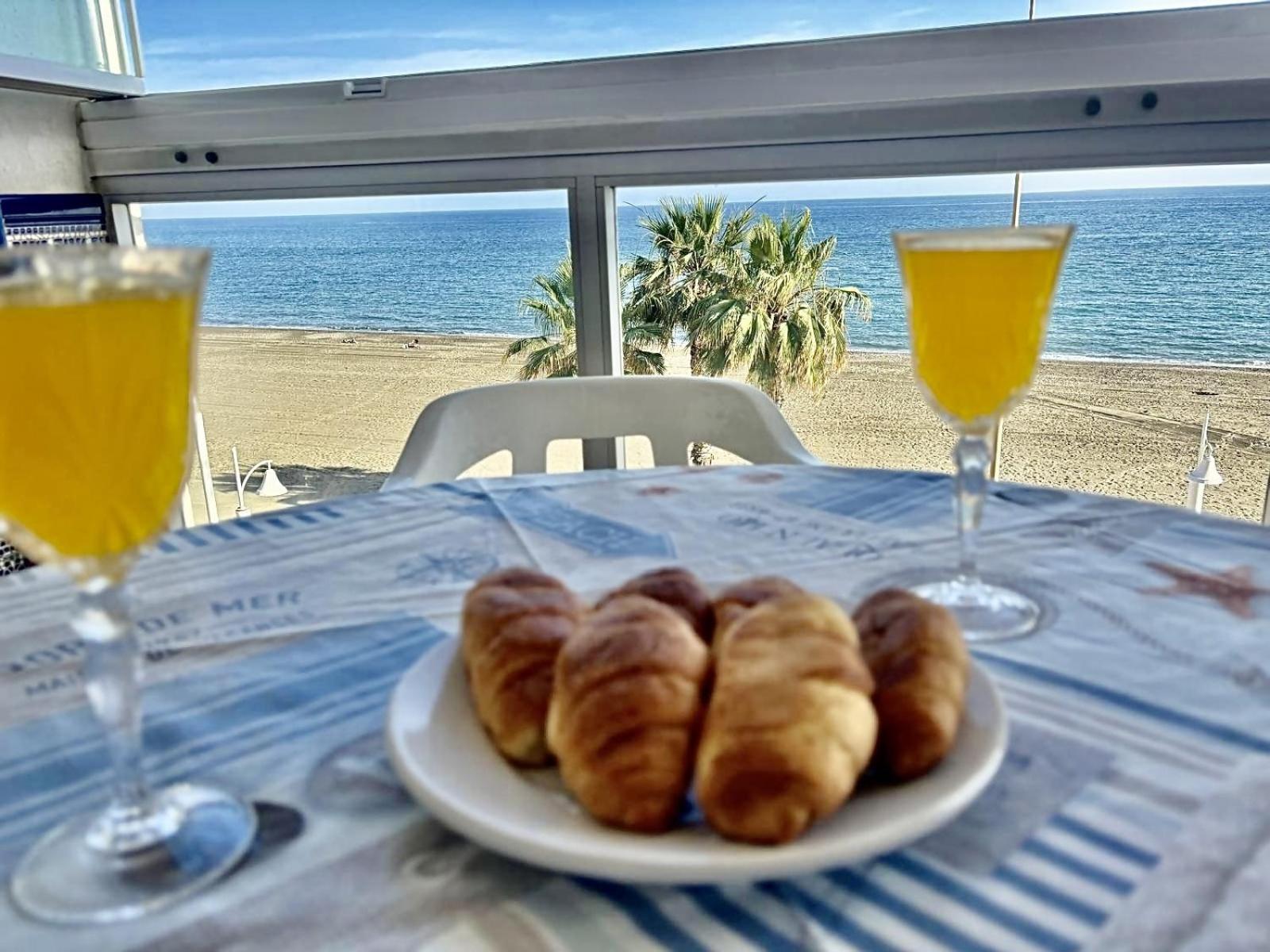 Casaflex 1º Linea De Playas Del Rincon Victoria Leilighet Rincón de la Victoria Eksteriør bilde